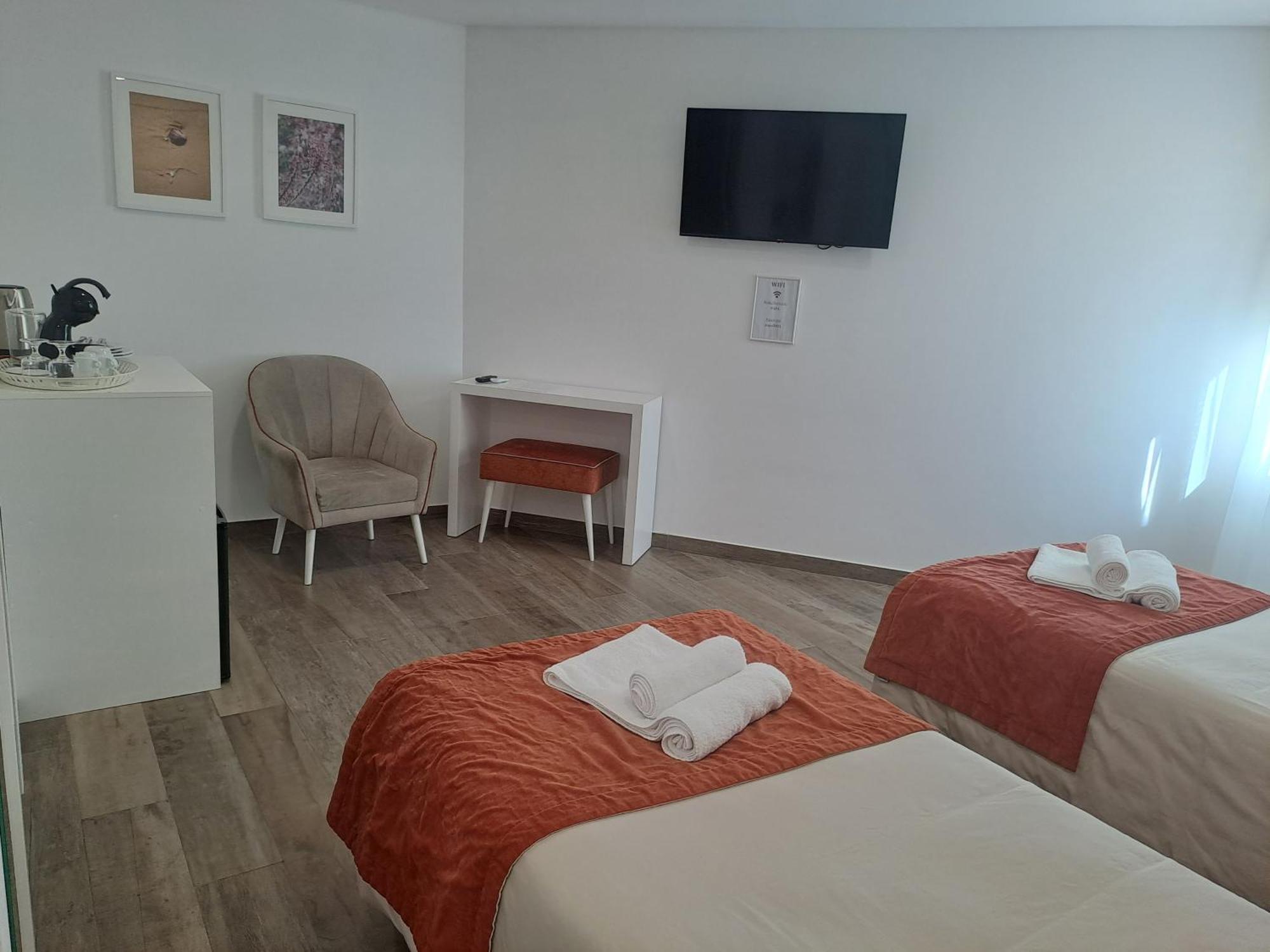 Algarpapa Rooms Armação de Pêra Екстериор снимка
