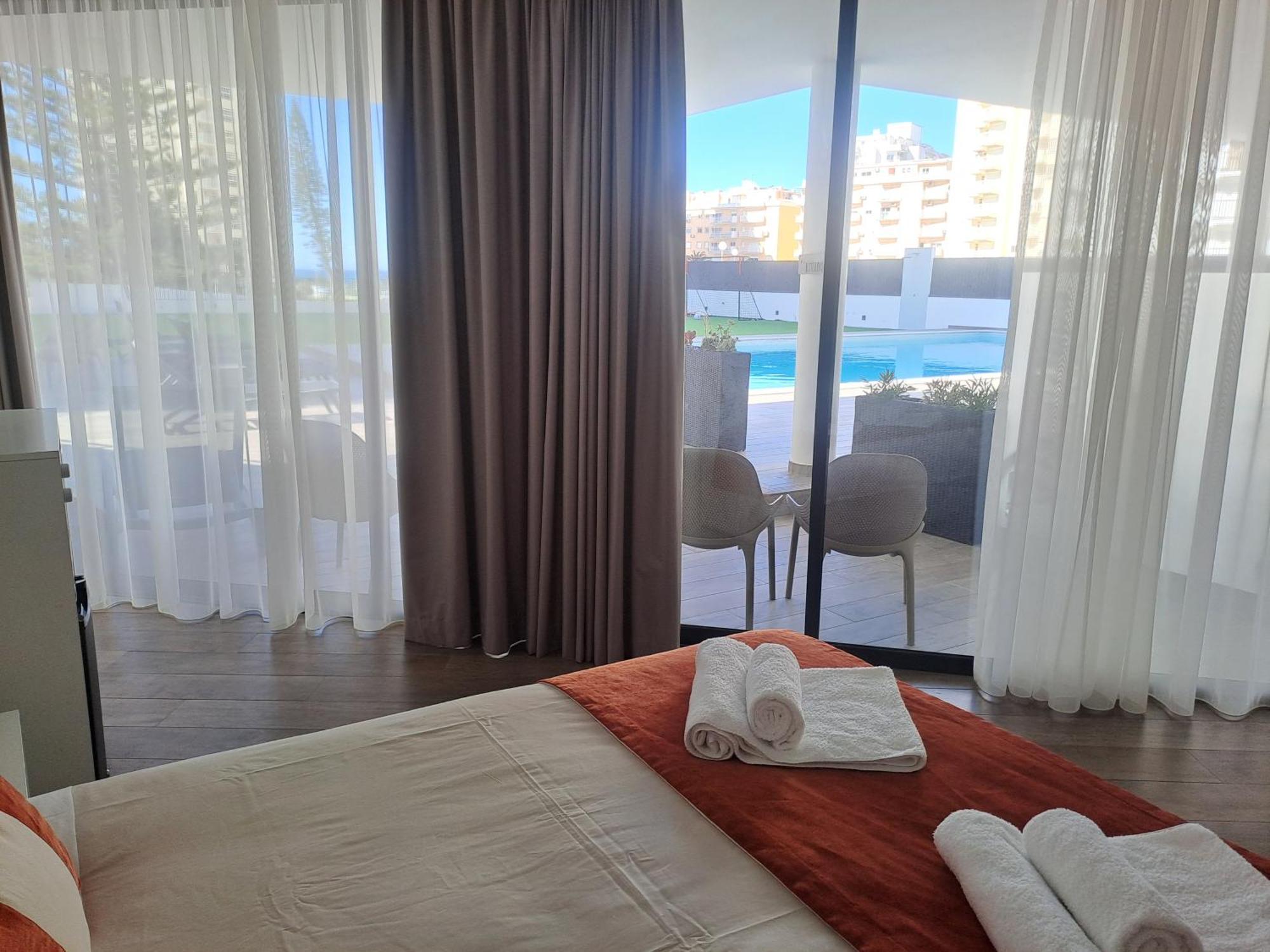Algarpapa Rooms Armação de Pêra Екстериор снимка